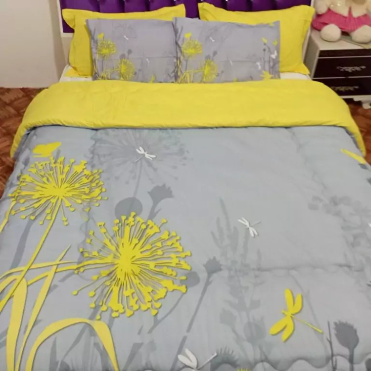 روتختی قاصدک گل زرد زمینه فیلی دونفره ترکسان