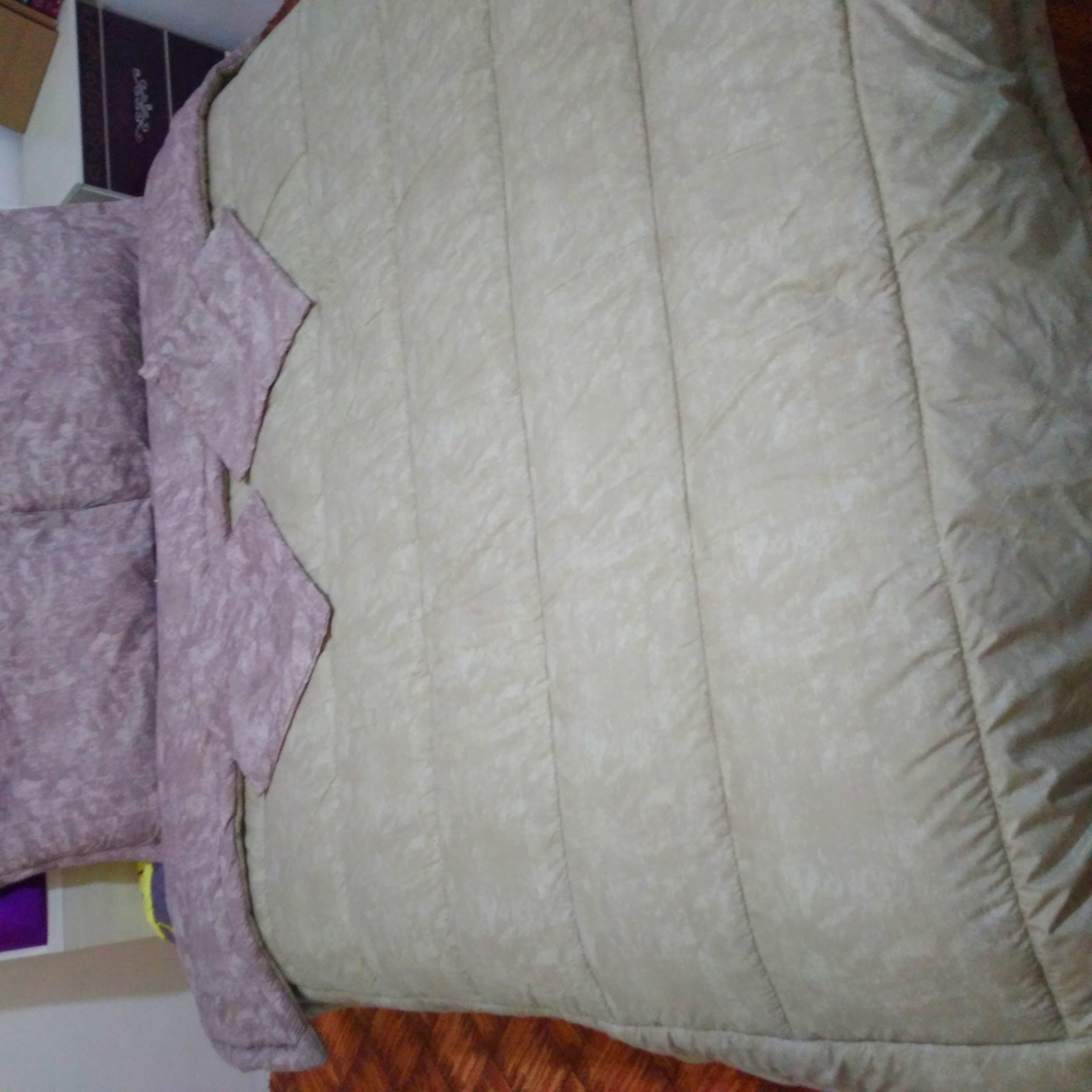 سرویس روتختی دونفره کرم