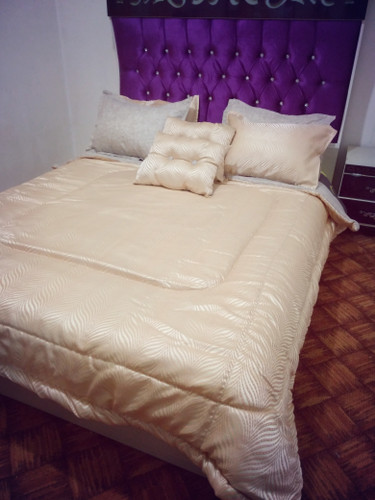 روتختی دونفره کرم با رگهگلبهی