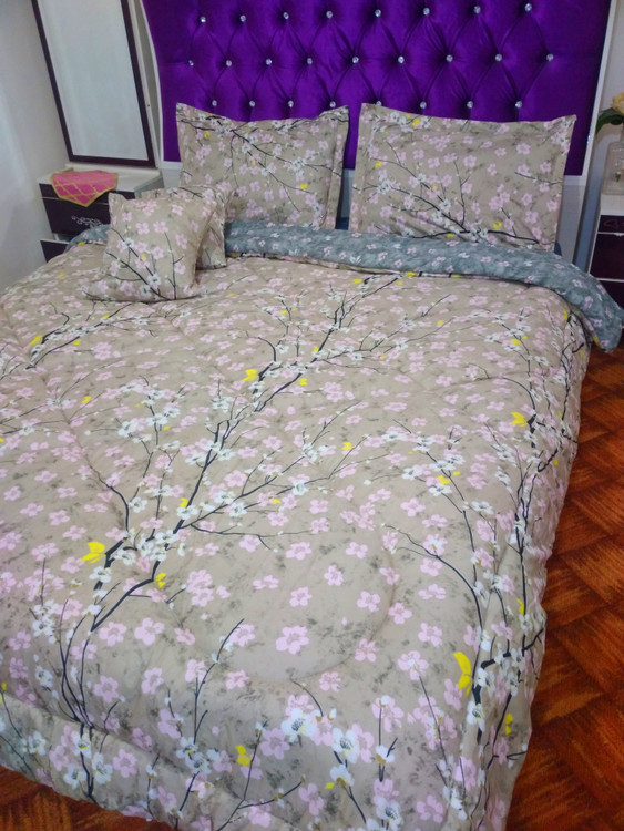 سرویس روتختی دونفره طرح شکوفه شکلاتی